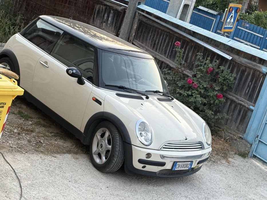 Vand Golf 5 si mini cooper