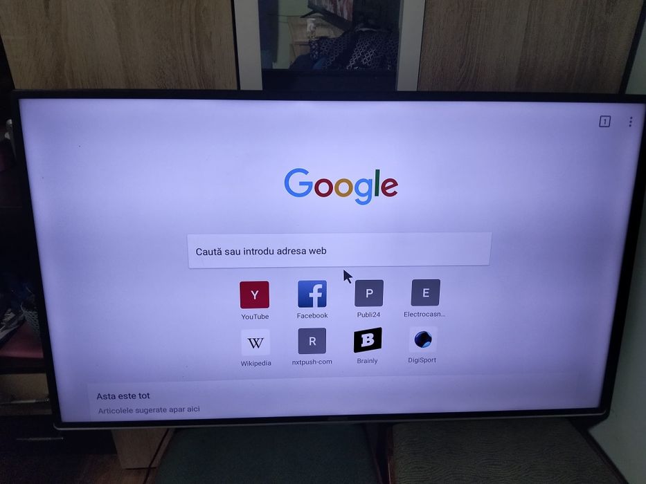 Vând Smart TV Starlight 50 inch.