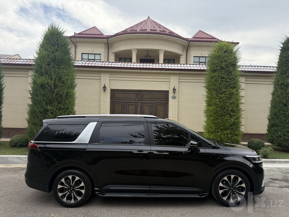 KIA Carnival 2021