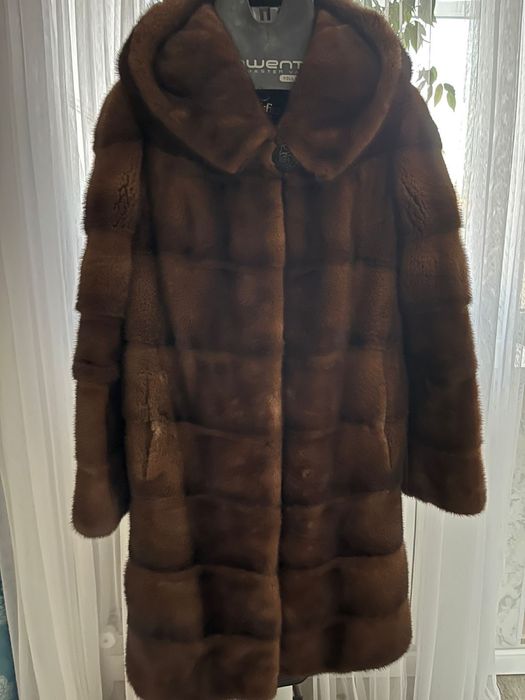 Продам норковую шубу