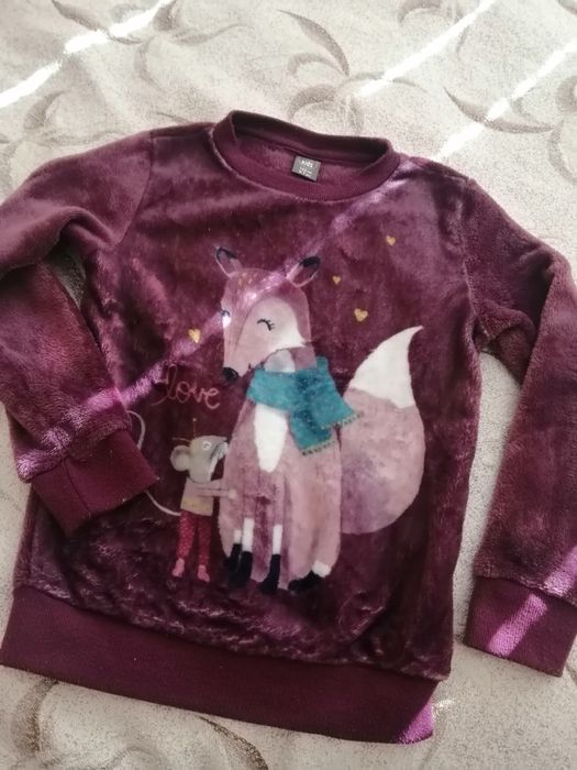 Продавам детски дрехи