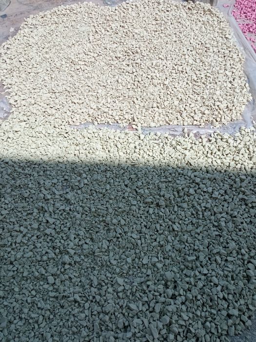 Продаем декоративный щебинь