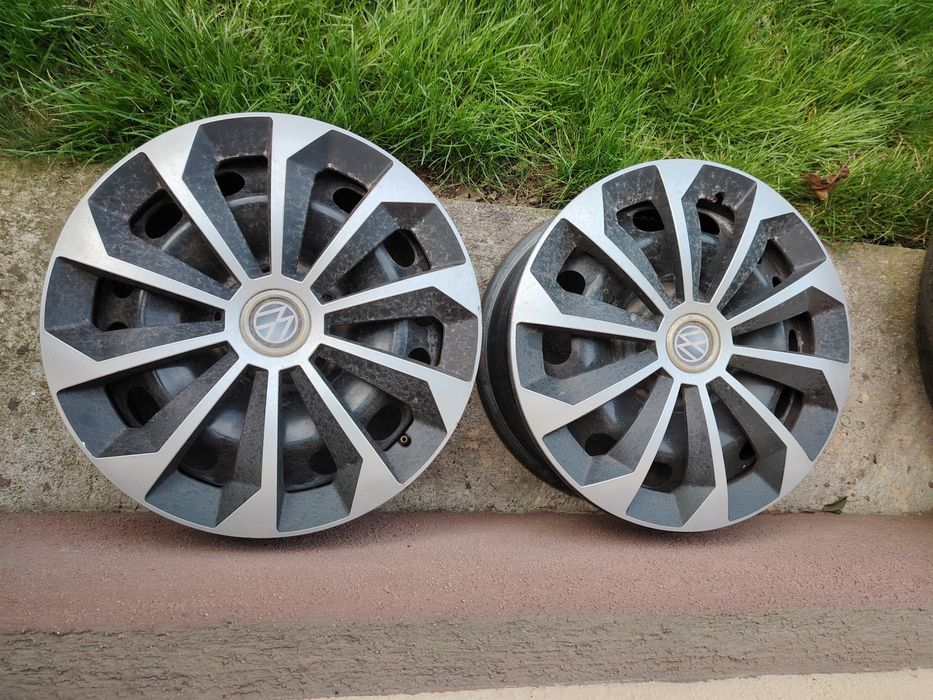 Vind set 4 jante pentru passat b8 5*112  nu sunt strimbe sau sudate