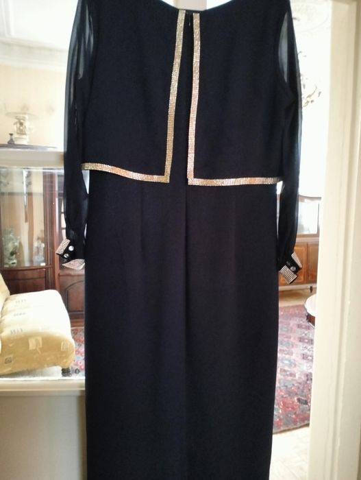 Продам шикарные платья