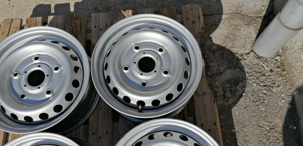 15 цола 5 х 160 мм Форд Транзит - Оригинал - ЧИСТО НОВИ !