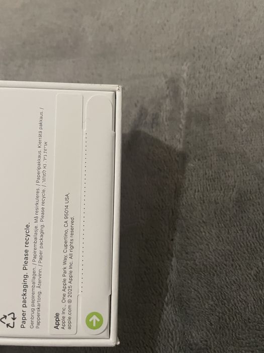 Vand iphone 17 /256 GB