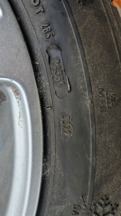 Зимни гуме с джанти Mercedes