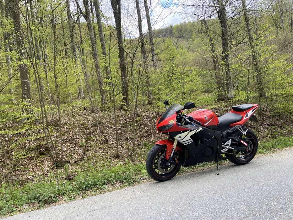 Ямаха yzf R6 / 2005