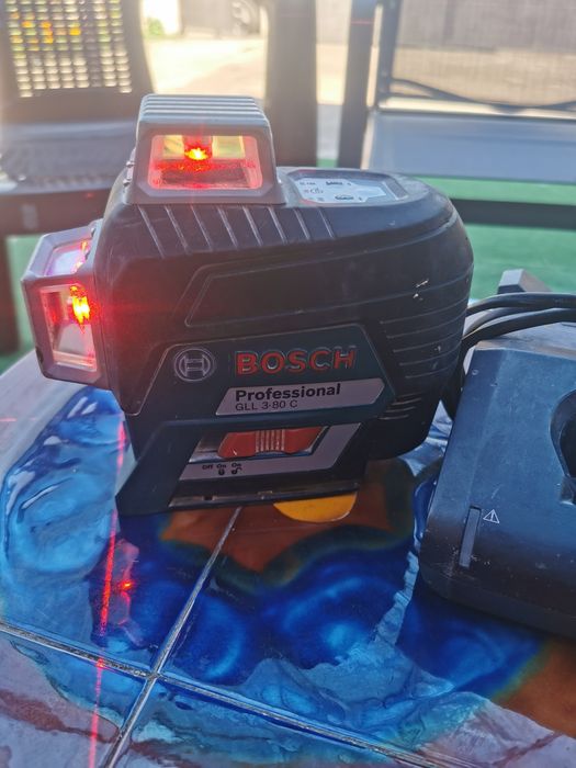 Bosch GLL 3 80 .