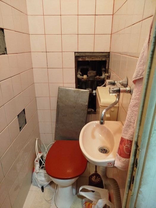 Продава се Двустаен апартамент в Плевен, Сторгозия - 64 кв.м за 1016 €/кв.м - Снимка #11