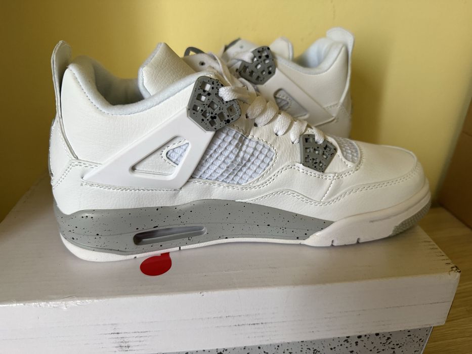Jordan 4 Oreo marimea 38, 39, 40, 41, 42, 43