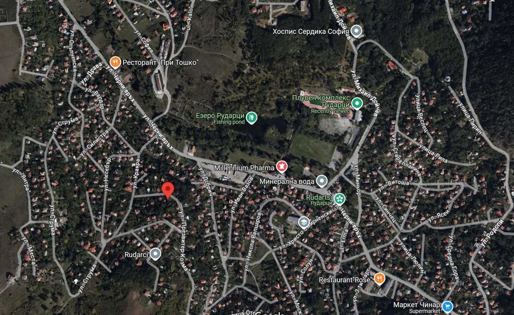 Продава парцел в регулация със страхотна гледка