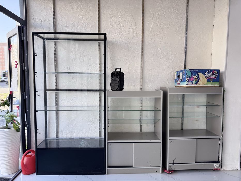 Стелаж стол для маника