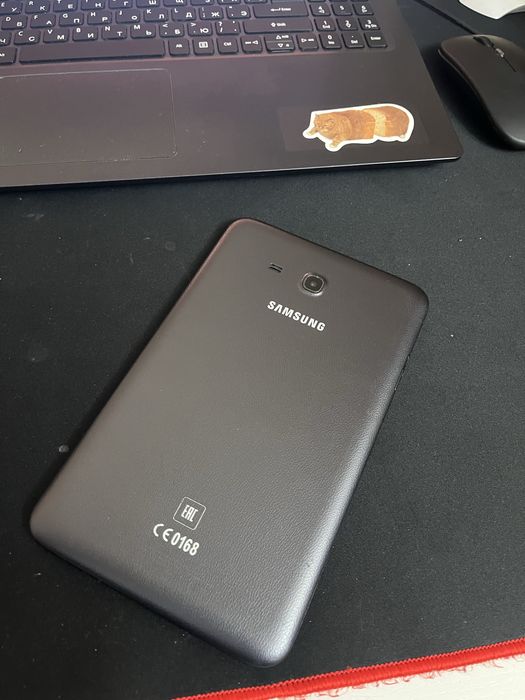 Планшет Samsung.