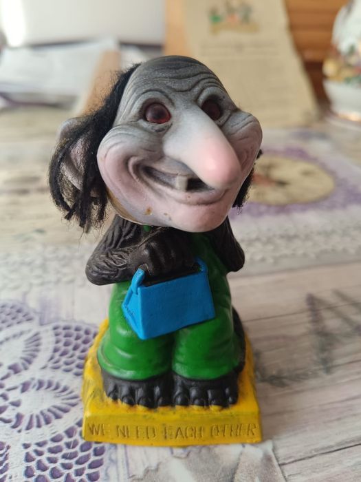 Trol vintage. Figurina berărie. Figurina boble-head.