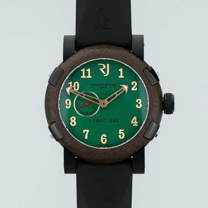 Romain Jerome Titanic DNA Green Dial - Коледна промоция!