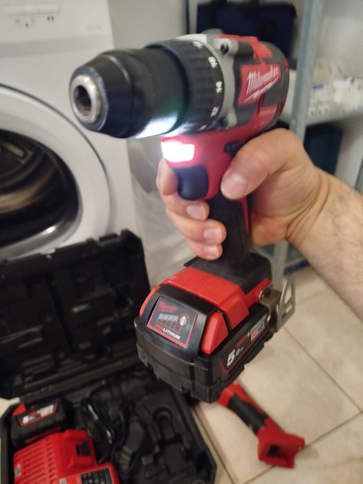 Scule electrice milwaukee