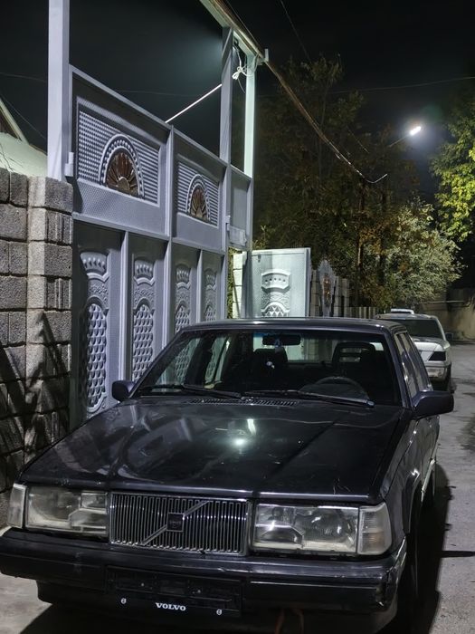 Volvo     940 2.3 бензин