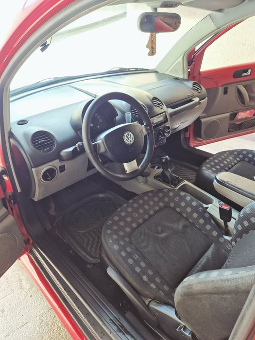 VOLKSWAGEN New Beetle 1999 — imagine 5