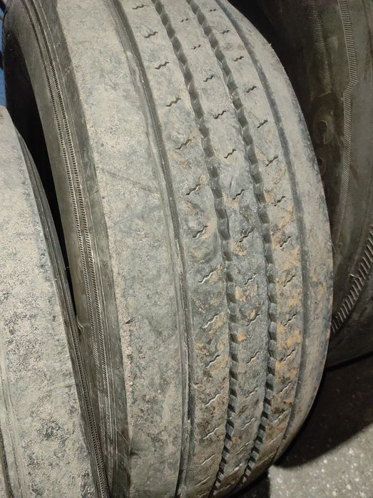 Гуми за камиони 22.5
