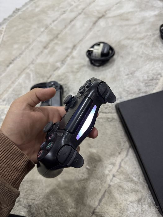 Playstation 4 sotiladi
