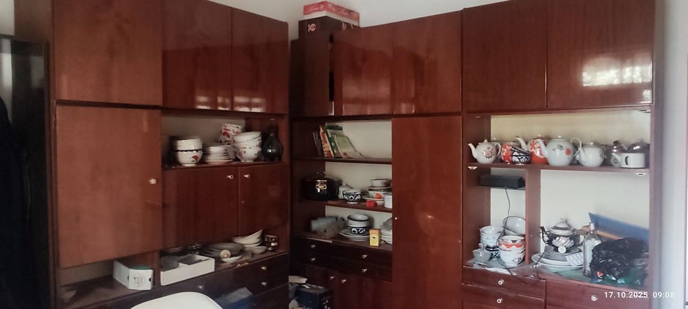 Мехмонхона учун стенка