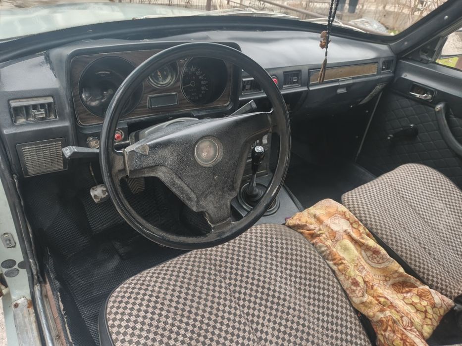 Gaz 31029 holati yaxshi gazbalonlari joyida hamma dokumenti bor