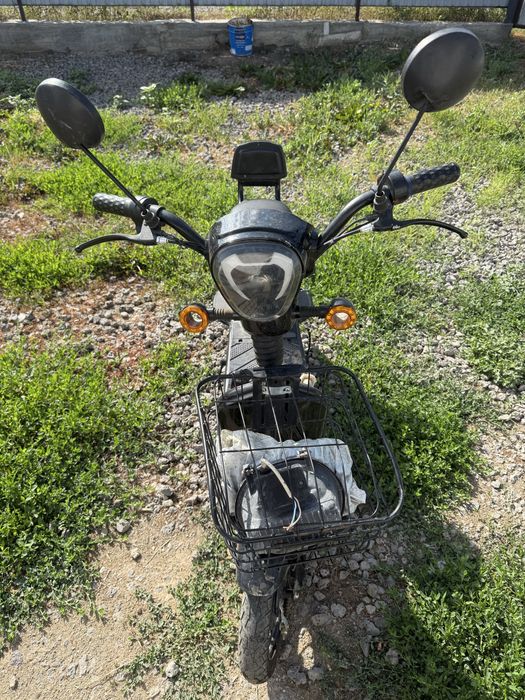 Электросамокат никко