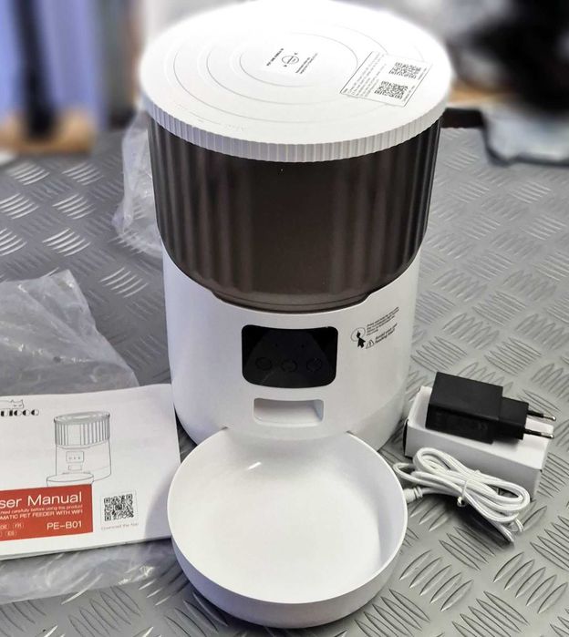 Smart WIFI Автоматична хранилка за кучета и котки UIOOQ PE-B01