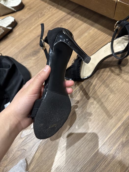 Продам туфли черные