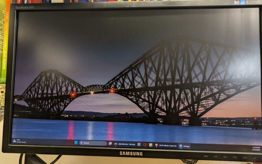 Monitor 23" Samsung defect