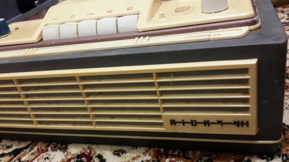 Магнитофон 1968года