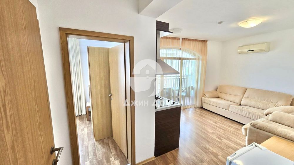 Продава се Двустаен апартамент в Ахелой - 50 кв.м за 611 €/кв.м - Снимка #3