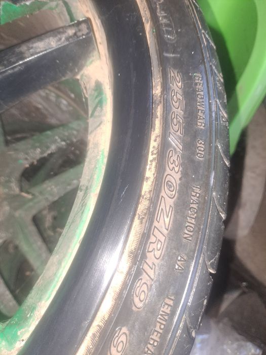 Jante aliaj 19"  235/30/19 vară