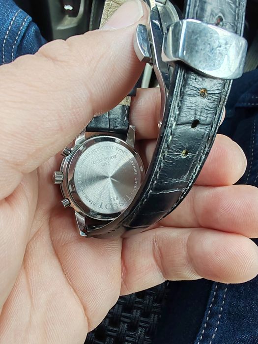 Тиссот наручные женские кварц Швейцария