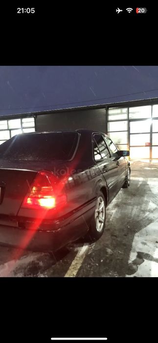 Мерседес с 200 инжектор