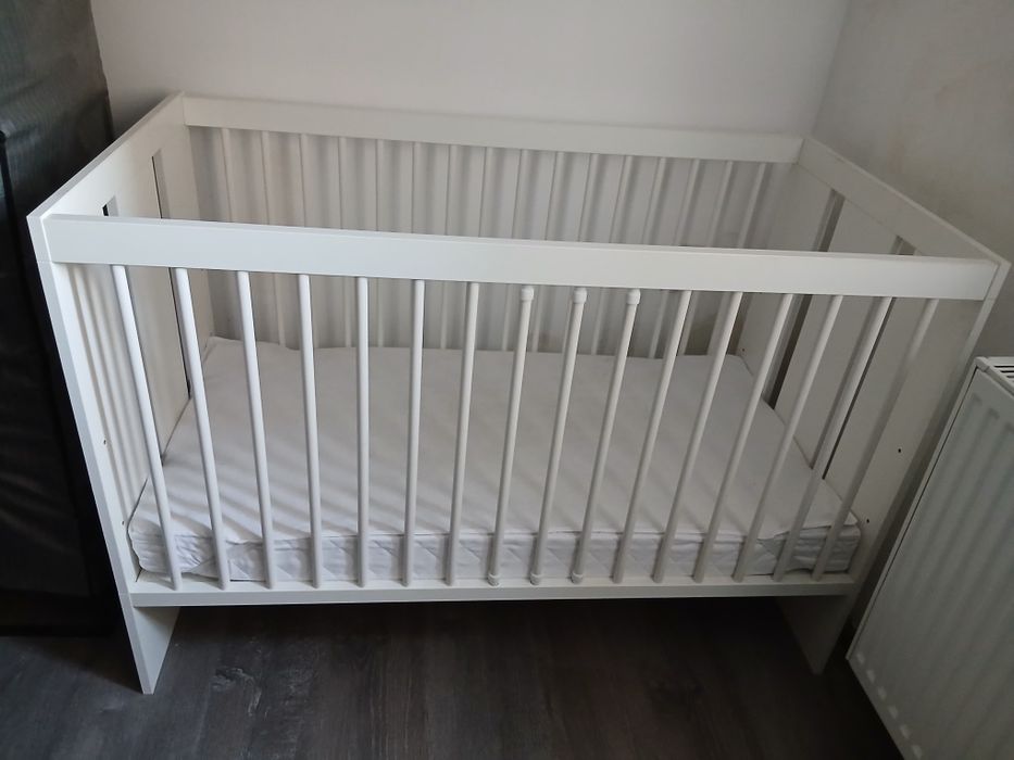 Pătuț 120x60 + saltea + protecție impermeabilă
