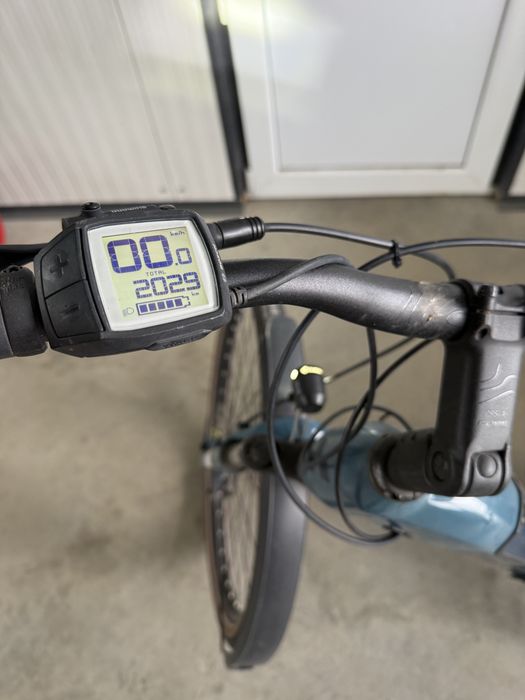 Cube Kathmandu On1 electrica Bosch cx L