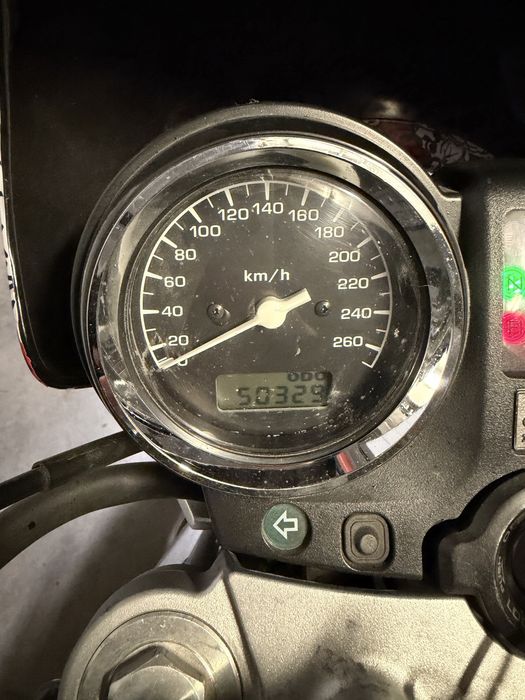 Honda hotnet 900