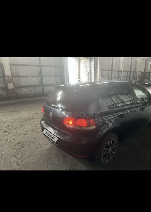 Volkswagen Golf 6 2009 год