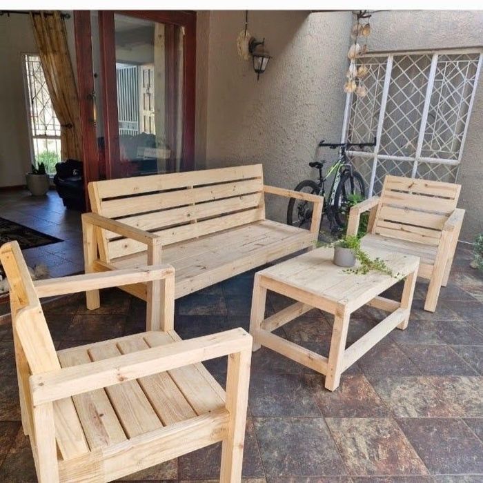 Mobilier de gradina si de interior