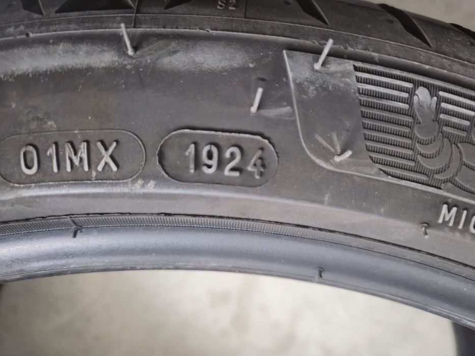 2 anvelope vara Michelin Primacy 4 235 40 19