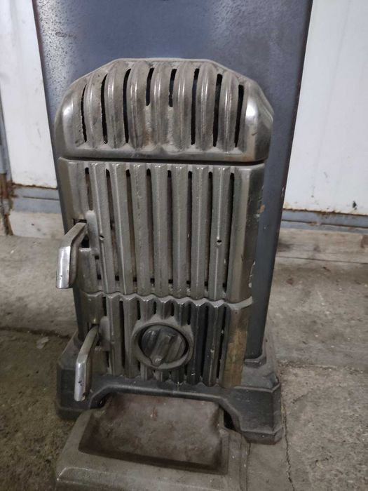 Автентична ретро печка на дърва Металургия 2