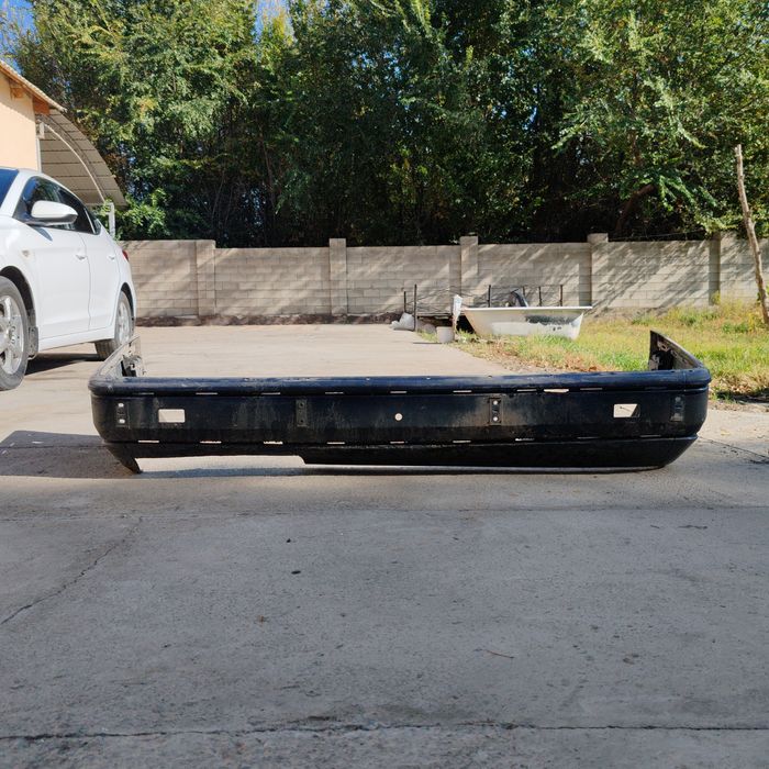 Мерседес 124 ешка задний бампер сатылады