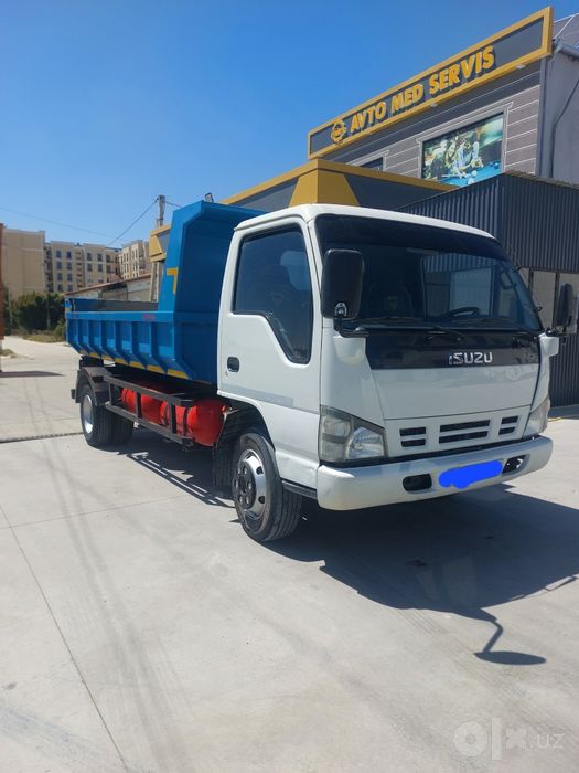 Isuzu samosval sotiladi