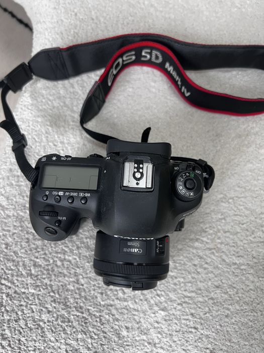 Продам Canon 5D mark 4 б/у