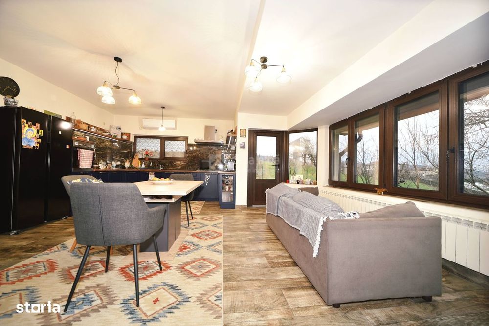 Proprietate cu panorama deschisa, constructie robusta | apus memorabil