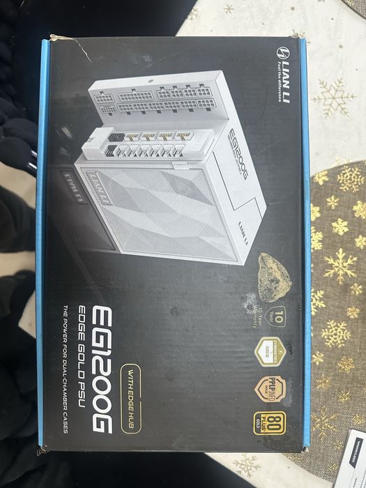 Sursa lian li EG1200G 1200w noua garantie