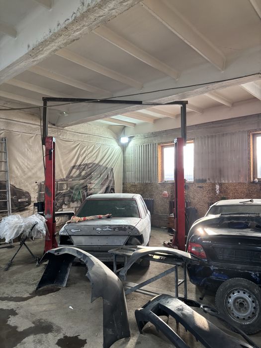 Продам подьемник для  СТО бу