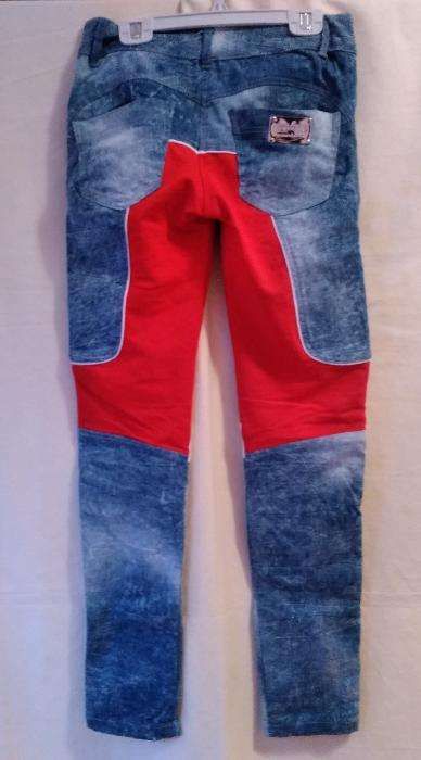 Pantaloni / blugi model deosebit Pret Neg.